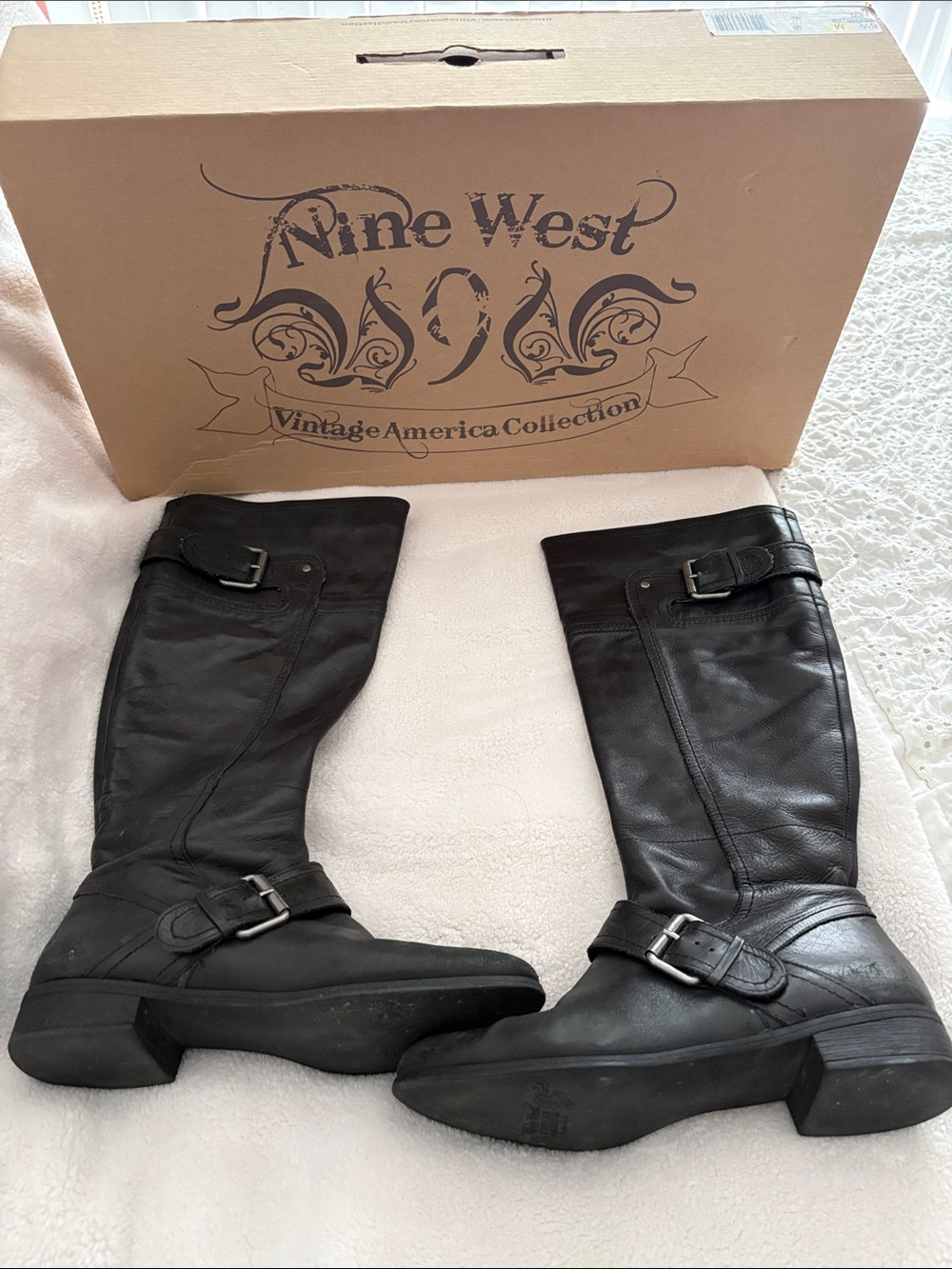 Boots (Hosiery & Socks)